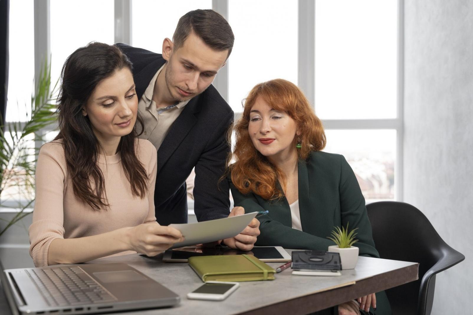 Financial consultation session